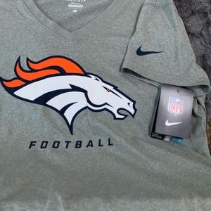Denver Broncos V-Neck Breathable T-shirt